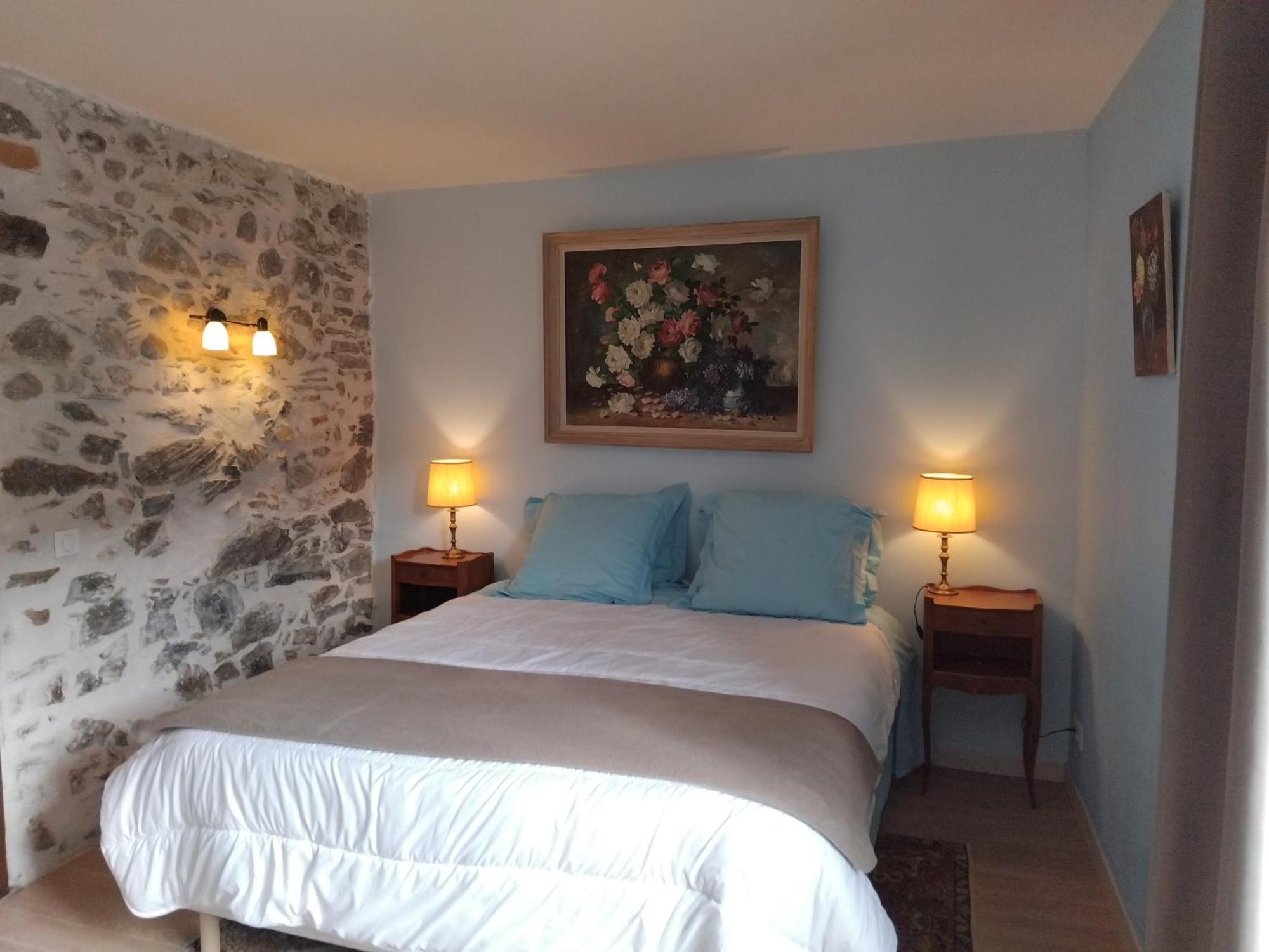 Sundrenched Relais De Poste In Serdinya Dış mekan fotoğraf